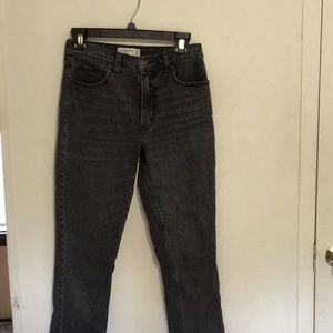 Abercrombie & Fitch 6L